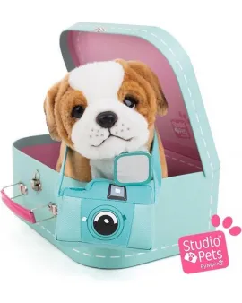 Studio Pets Плюшено куче Английски булдог с куфарче и паспорт, Звезда, 23 см