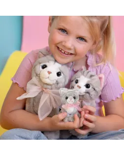 Studio Pets Плюшено Британско коте с панделка, Бела, 23 см