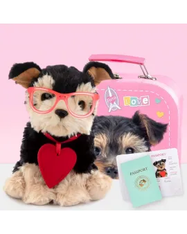 Studio Pets Плюшено куче Йоркширски териер с куфар и паспорт, Ромео, 16 см