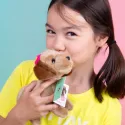 studio pets плюшено куче дакел с цвете, дейси, 16 см 16